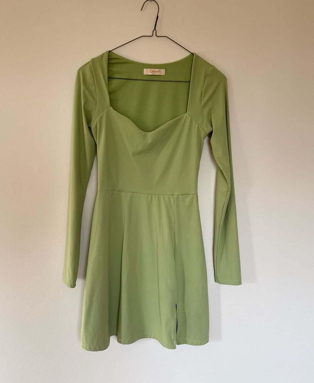 Qinsen Women's Green Square Neck Long Sleeve Side Slit Flare Mini Dress Size M